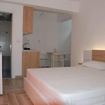 The Hill Apartment Saranda Dış mekan fotoğraf