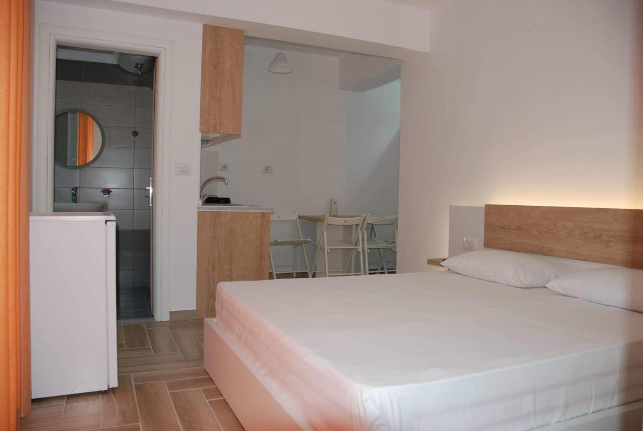 The Hill Apartment Saranda Dış mekan fotoğraf